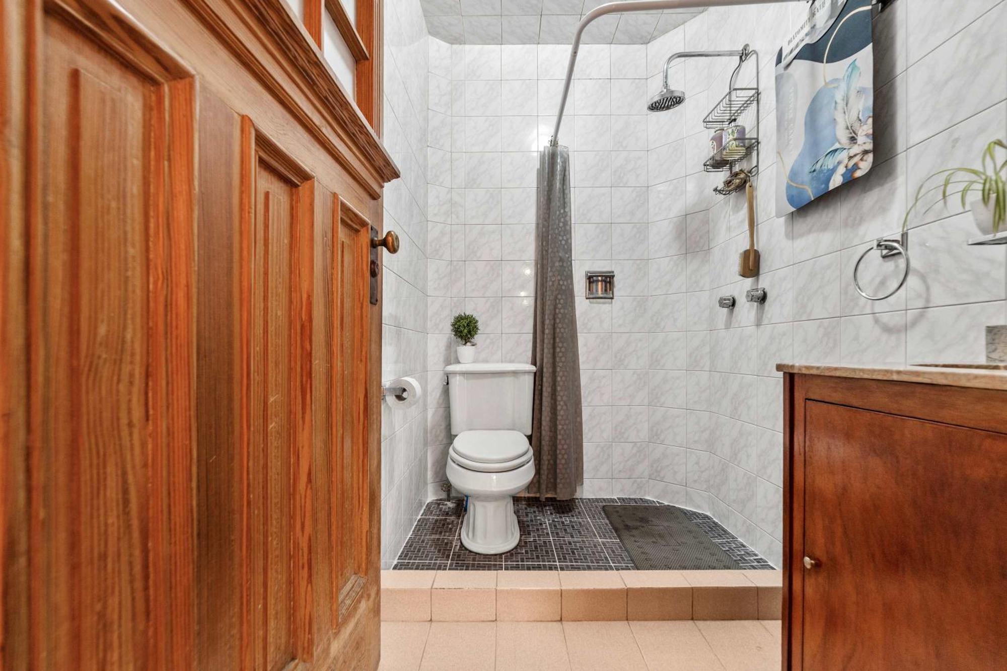 Charming 2-Bedroom Retreat In Lomas De Bezares Città del Messico Esterno foto